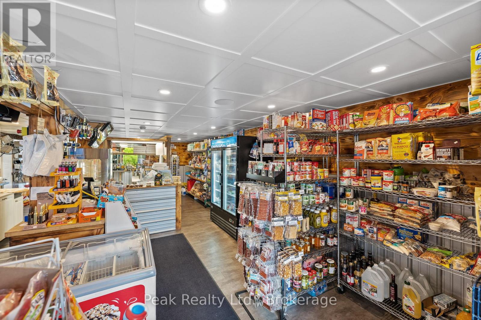 22353 Highway 41 Property Photo 10