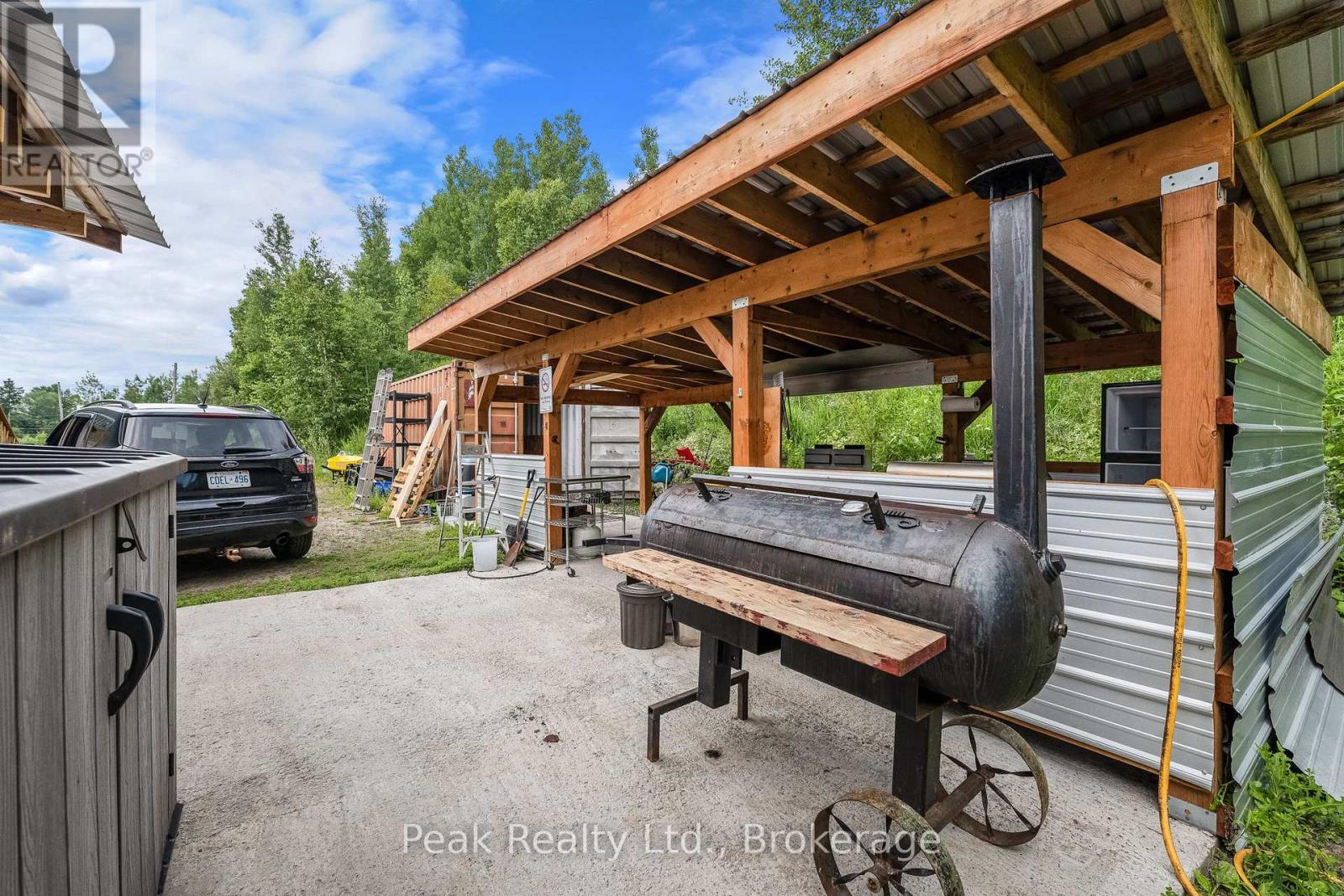 22353 Highway 41 Property Photo 38