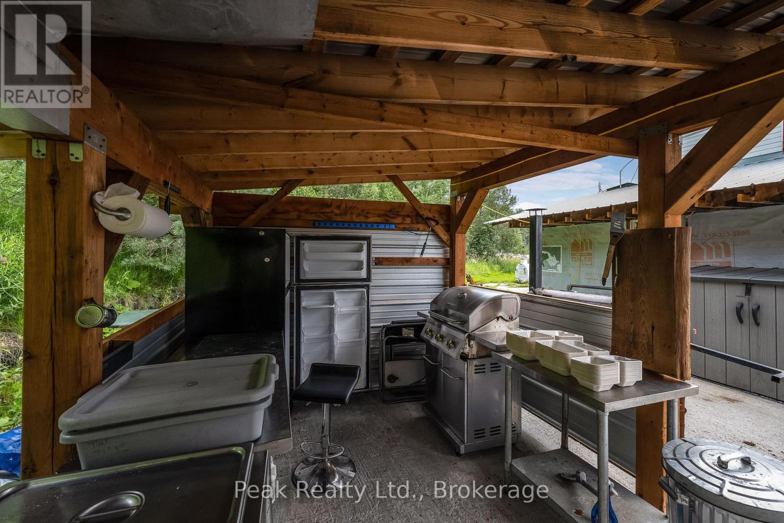 22353 Highway 41 Property Photo 40