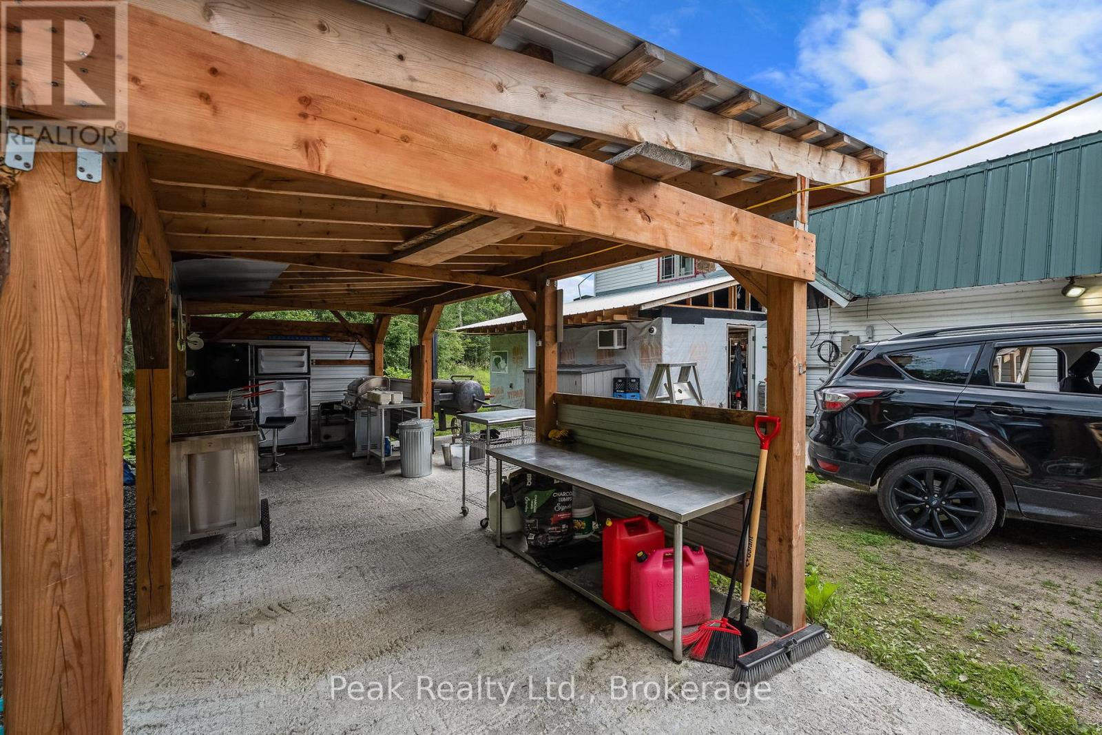 22353 Highway 41 Property Photo 42