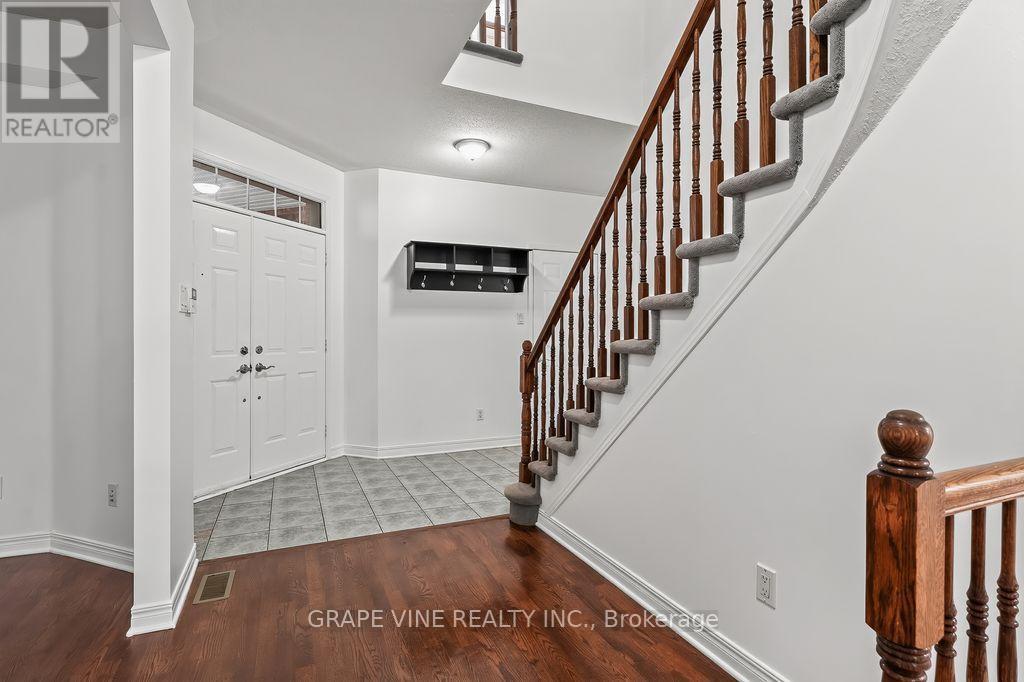105 Rowallen Place Property Photo 5