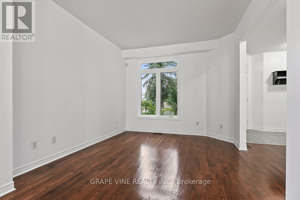 105 Rowallen Place Property Photo 11