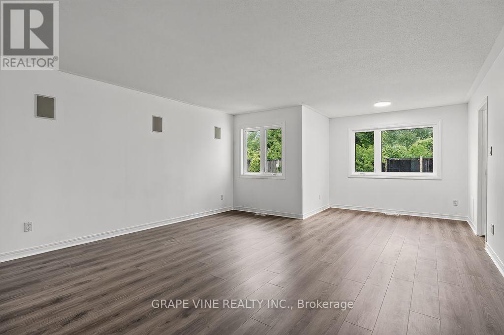 105 Rowallen Place Property Photo 18