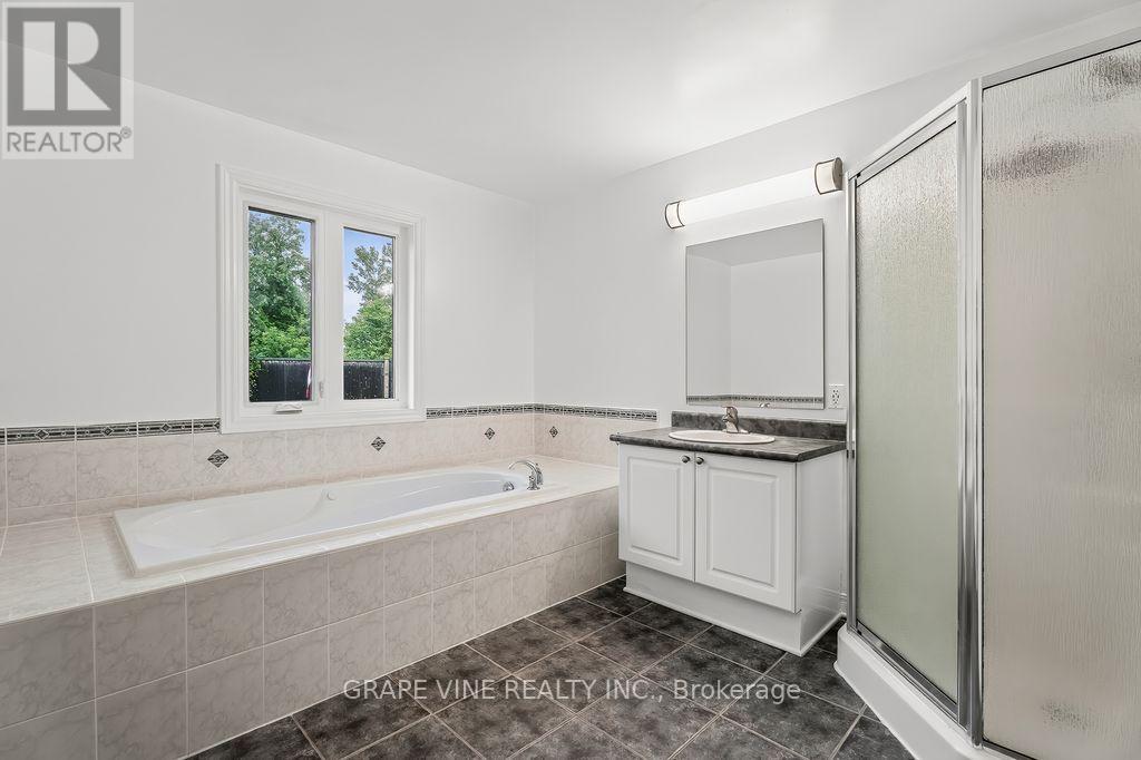 105 Rowallen Place Property Photo 21