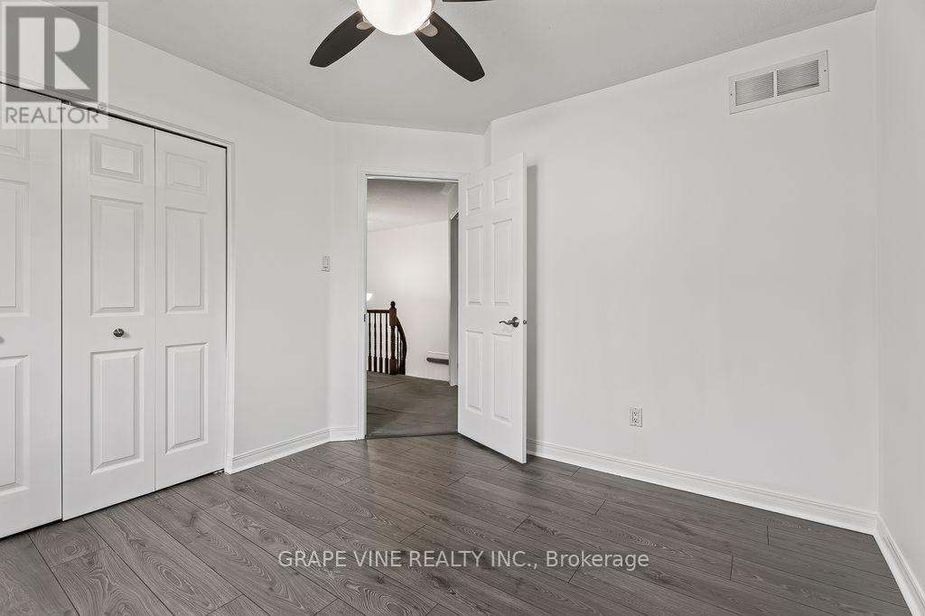 105 Rowallen Place Property Photo 23