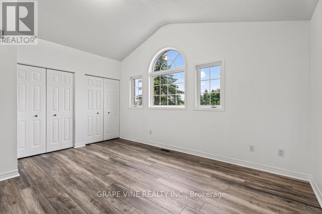 105 Rowallen Place Property Photo 25