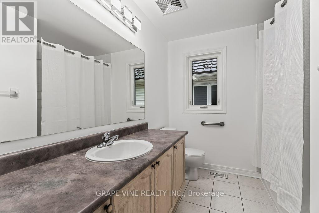 105 Rowallen Place Property Photo 29