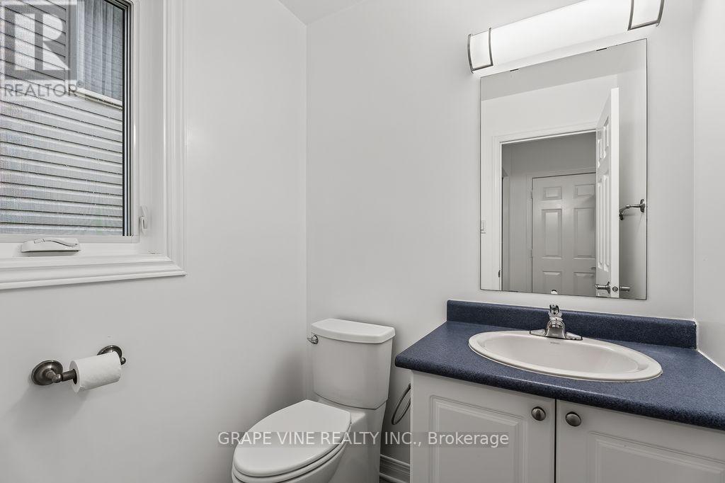 105 Rowallen Place Property Photo 30