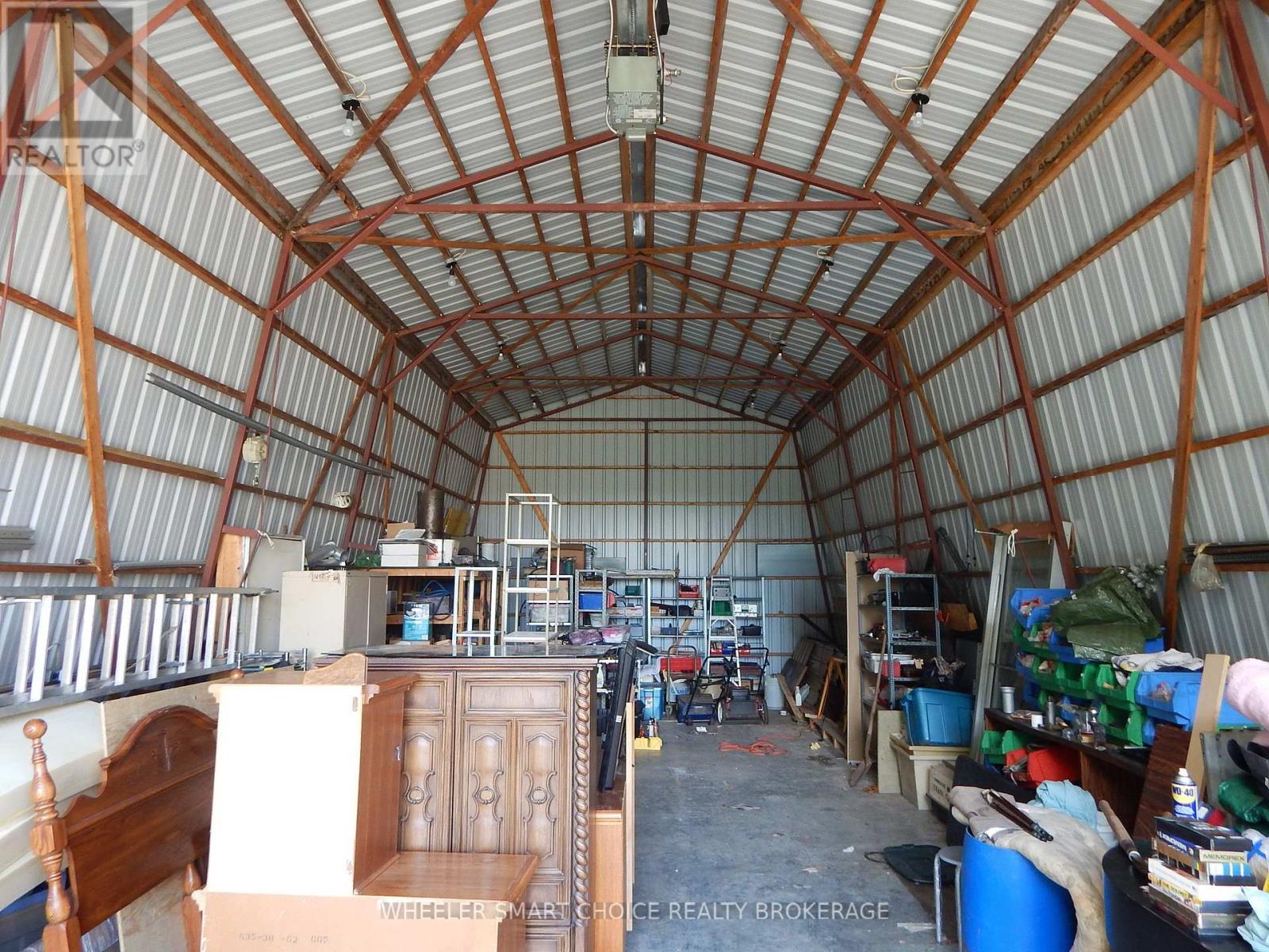 5190 Brunet Road Property Photo 7