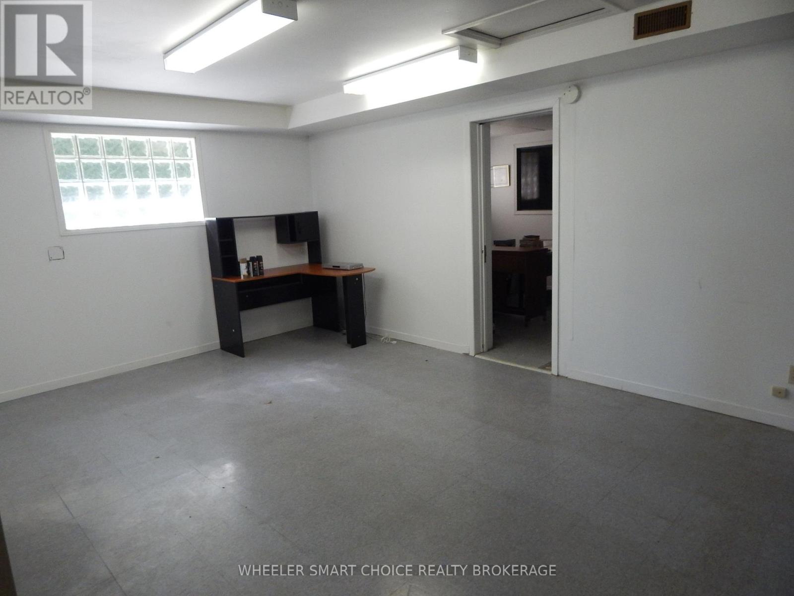 5190 Brunet Road Property Photo 12