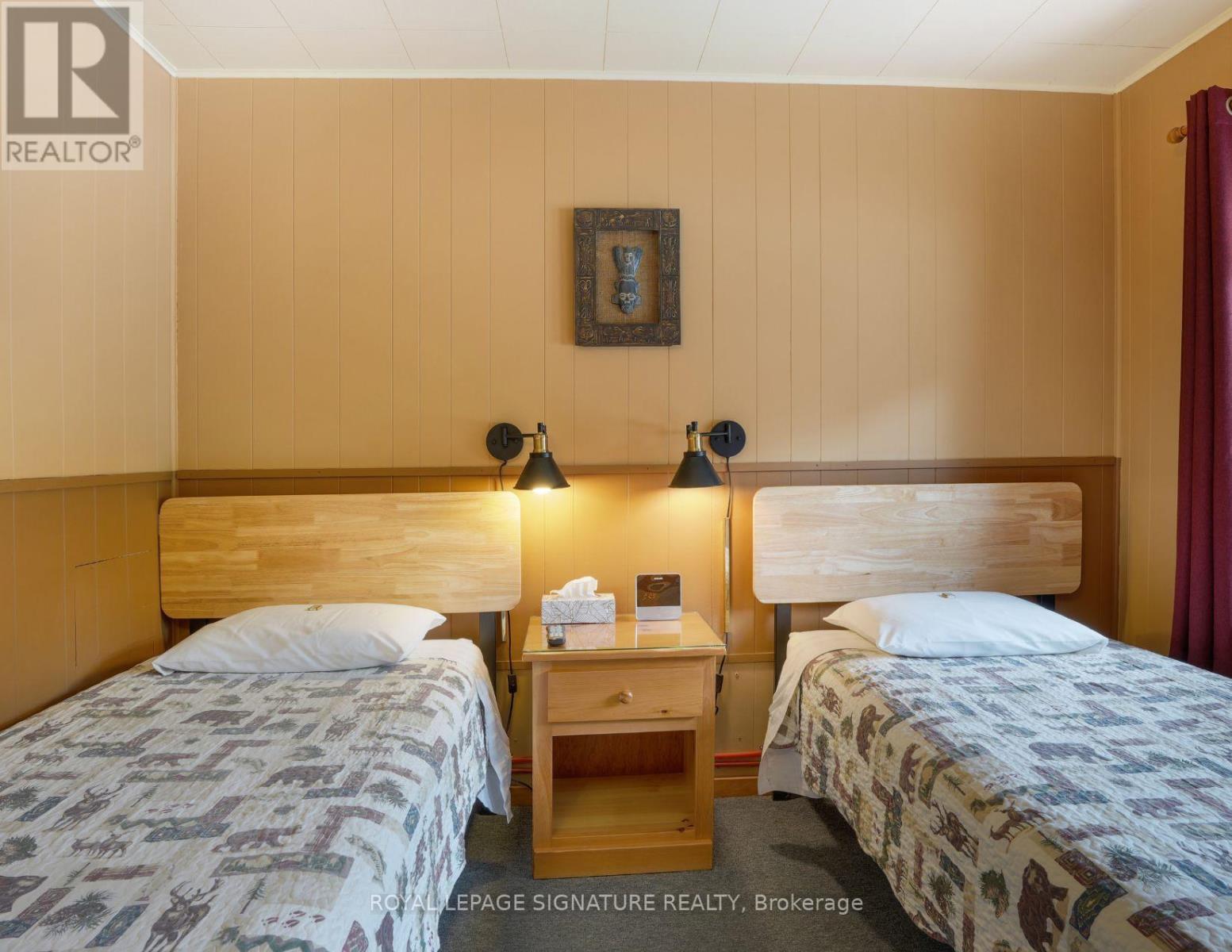 1064 Omagaki Road N Property Photo 26