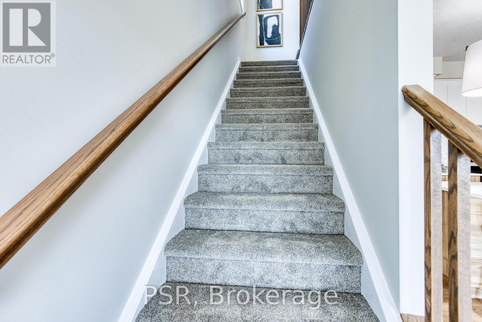 93 Rivergreen Crescent Property Photo 14