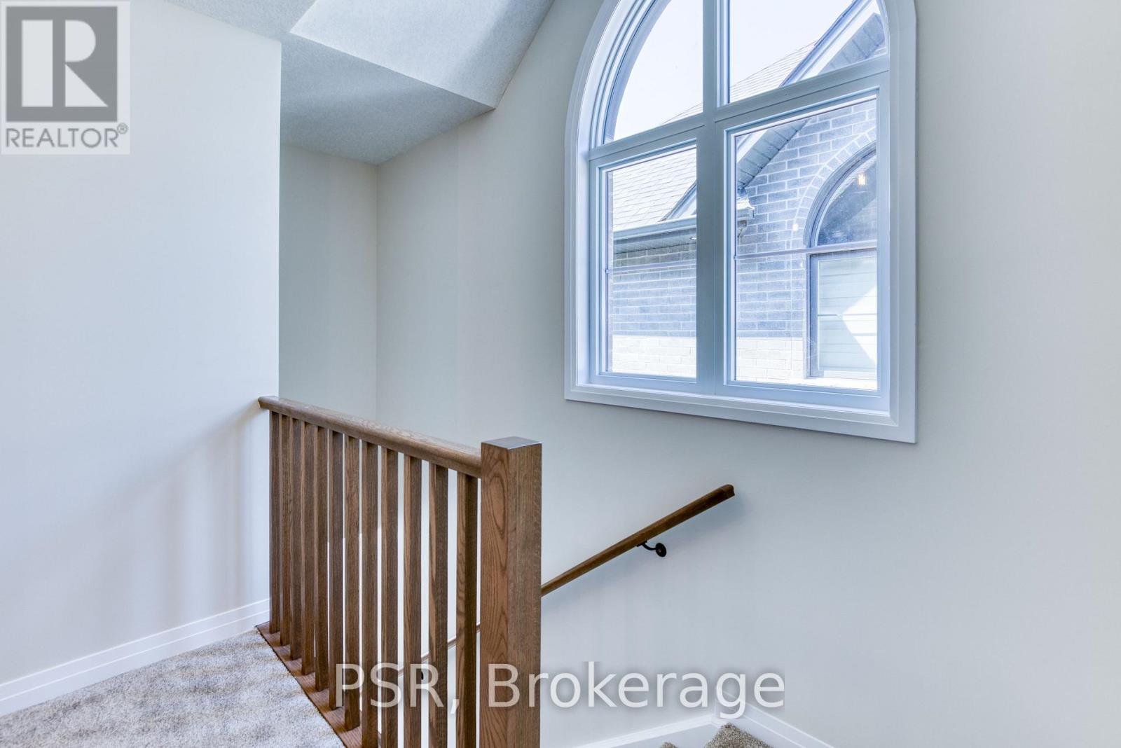 93 Rivergreen Crescent Property Photo 15