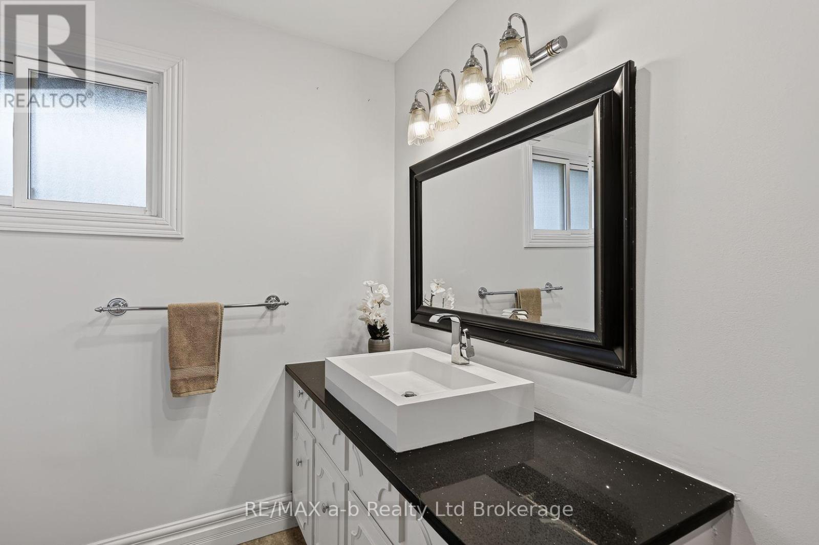 11 Princess Park Road Property Photo 30