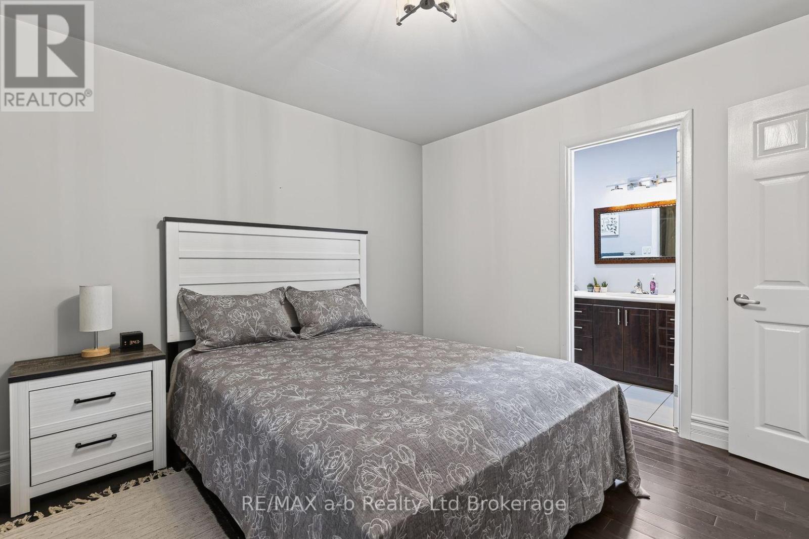 11 Princess Park Road Property Photo 33