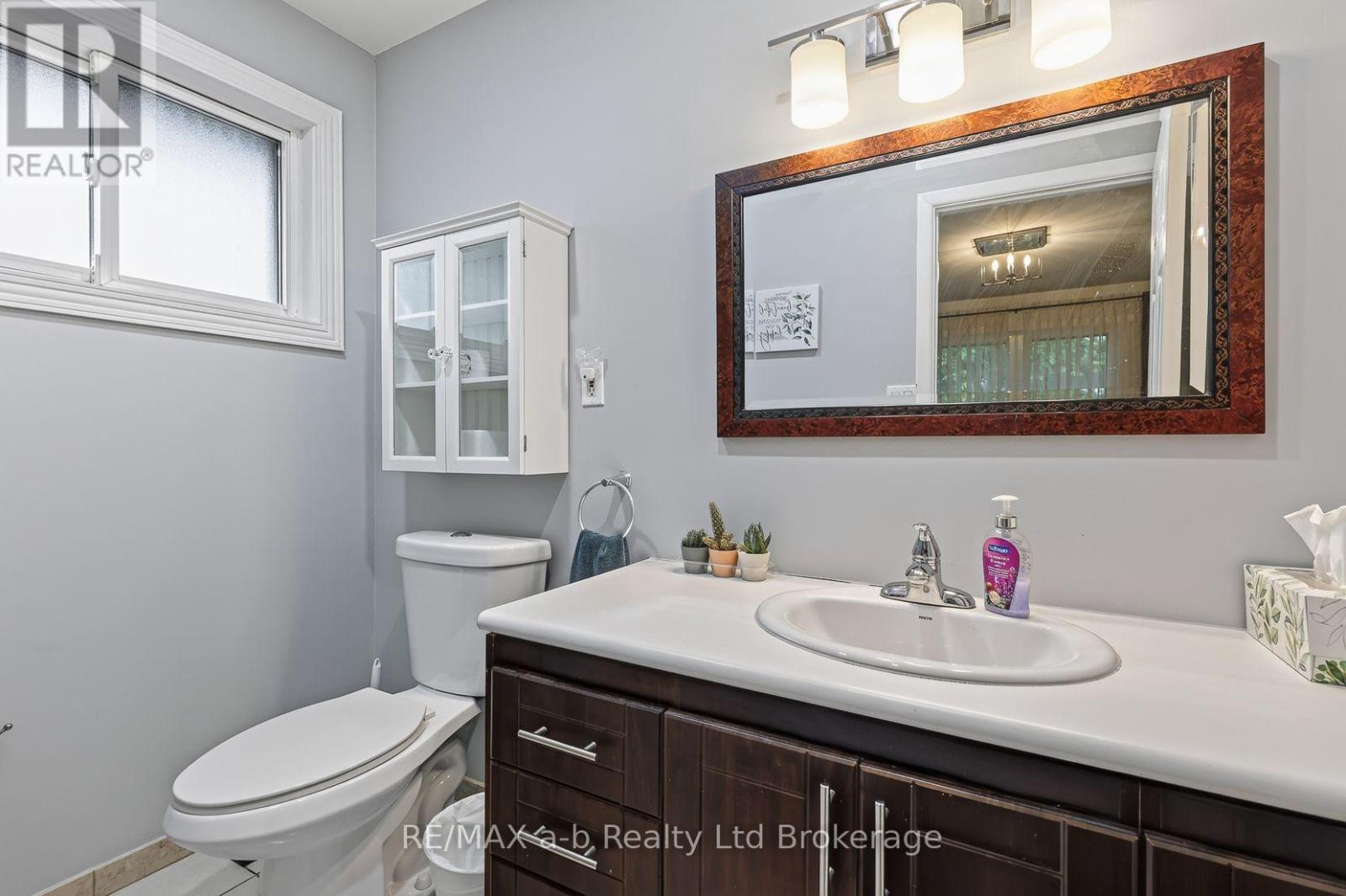 11 Princess Park Road Property Photo 34
