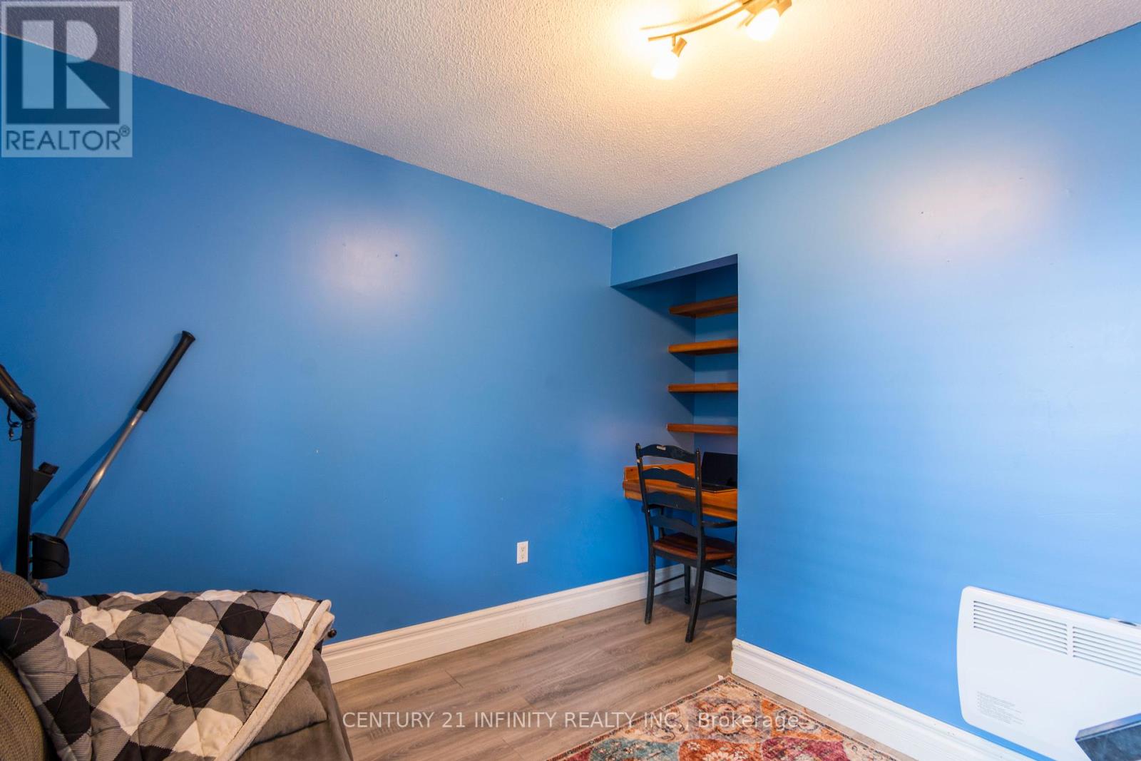 460 Pigden Road Property Photo 23