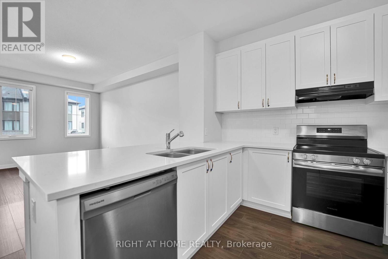 57 Placette Stitch Mews Property Photo 7