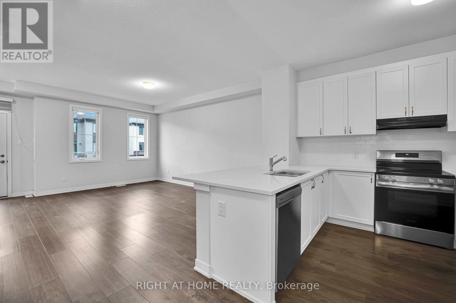 57 Placette Stitch Mews Property Photo 8