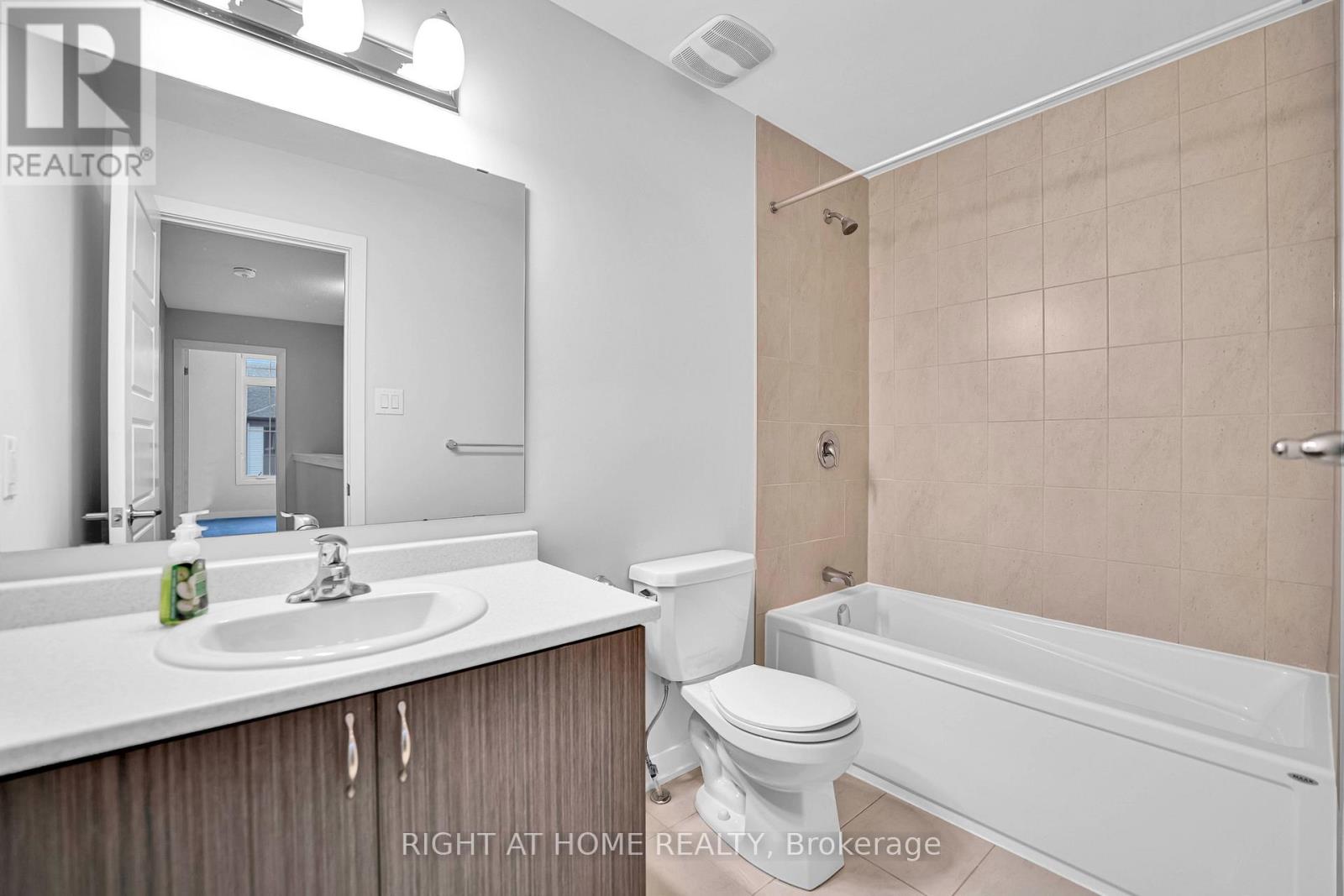57 Placette Stitch Mews Property Photo 16