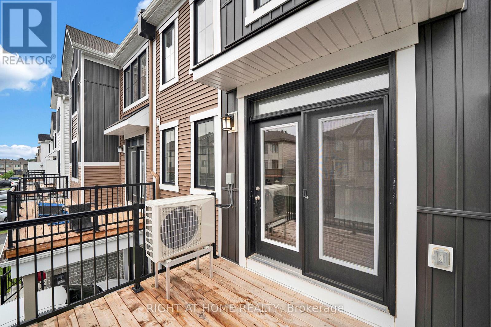 57 Placette Stitch Mews Property Photo 18