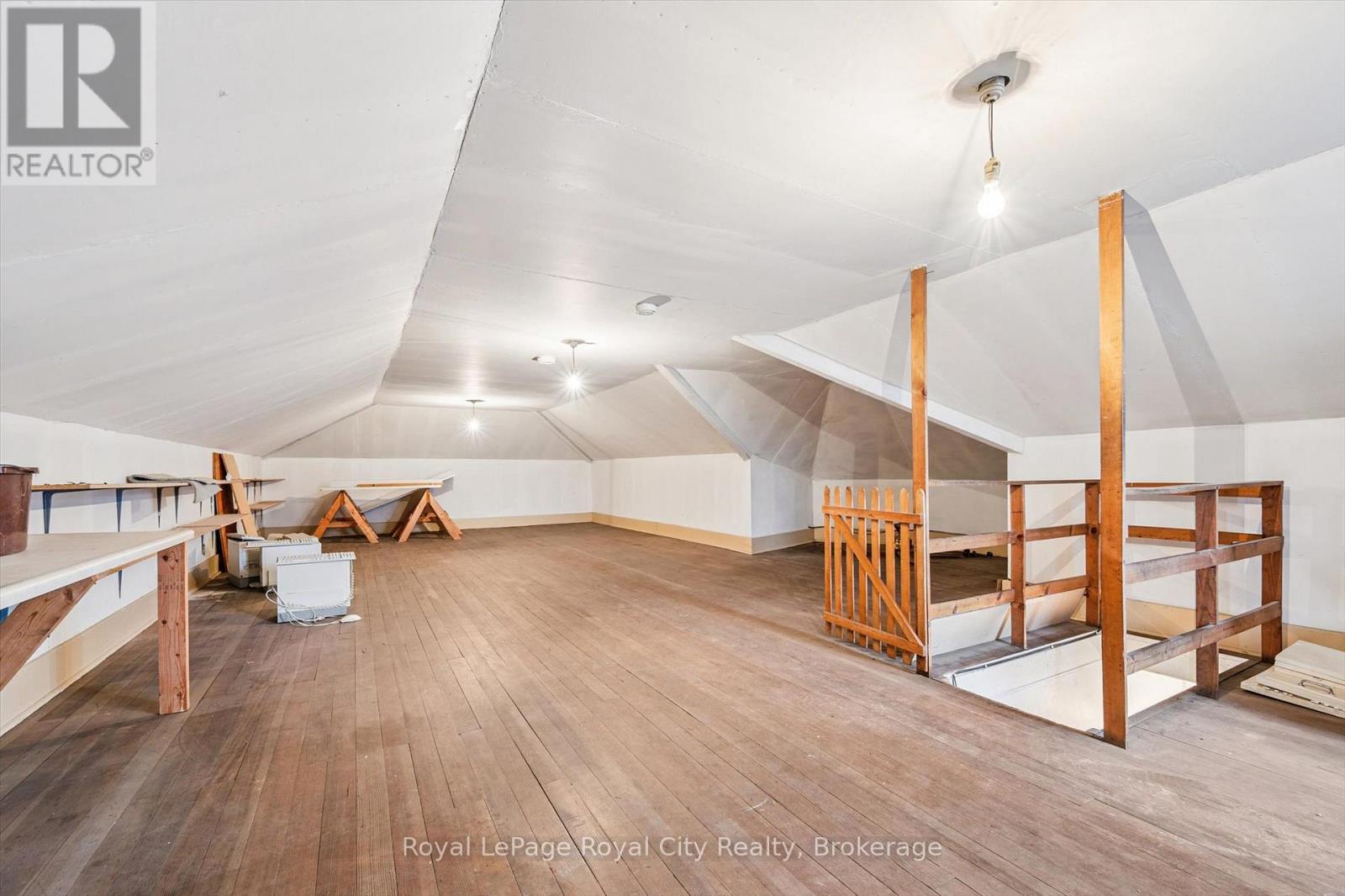 143 Norfolk Street Property Photo 29