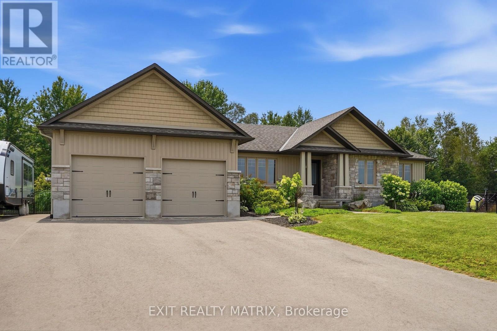 248 Des Violettes Street Property Photo 1