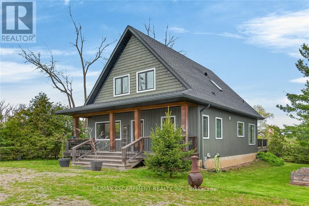 1300 River Road Property Photo 2