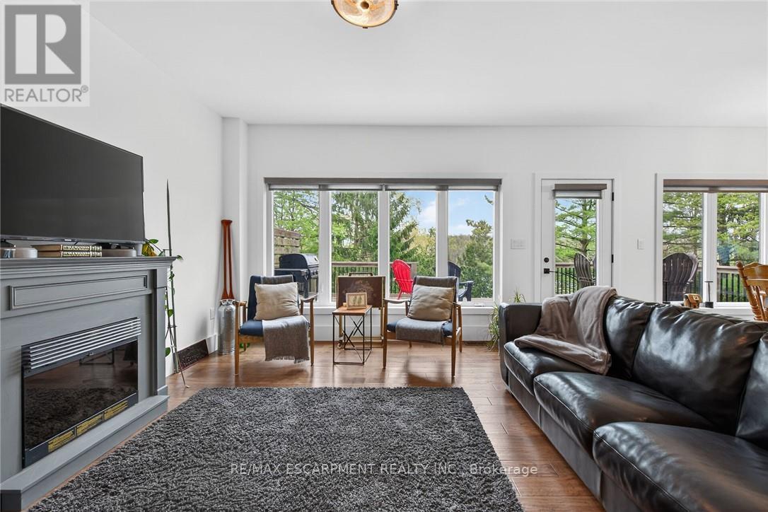 1300 River Road Property Photo 18