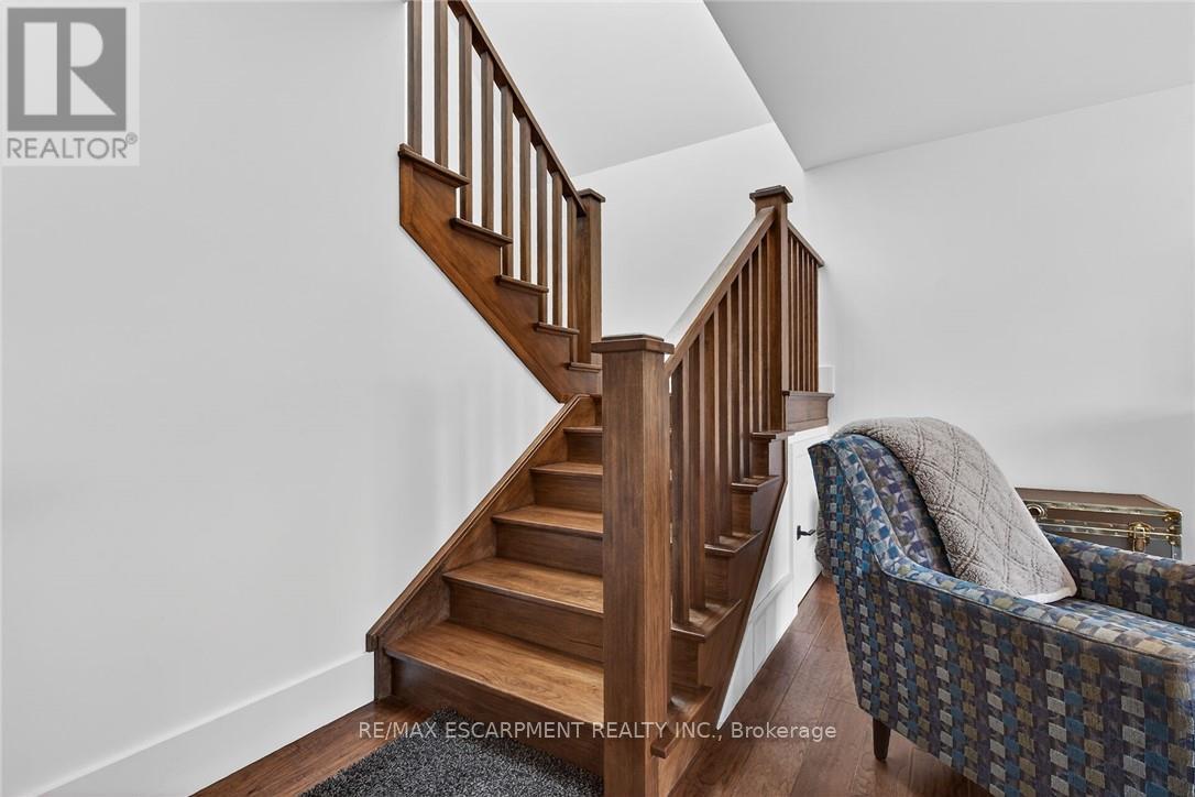 1300 River Road Property Photo 23