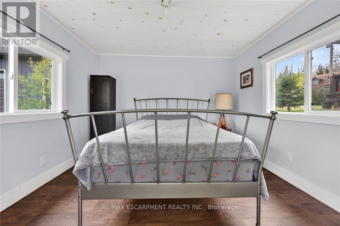 1300 River Road Property Photo 47