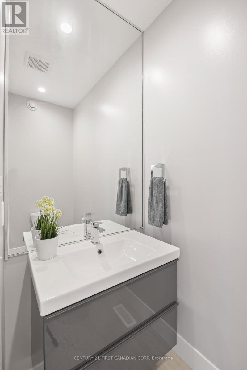 2190 Bakervilla Street Property Photo 20