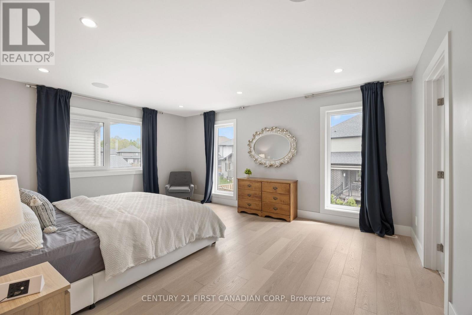 2190 Bakervilla Street Property Photo 25