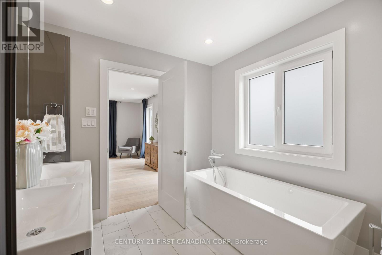 2190 Bakervilla Street Property Photo 30