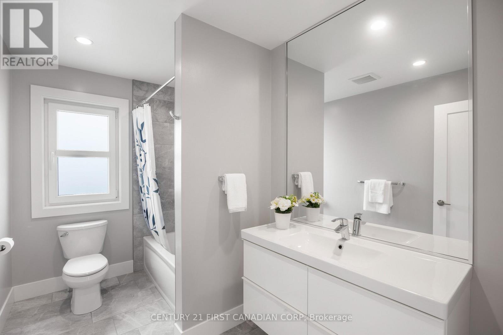2190 Bakervilla Street Property Photo 36