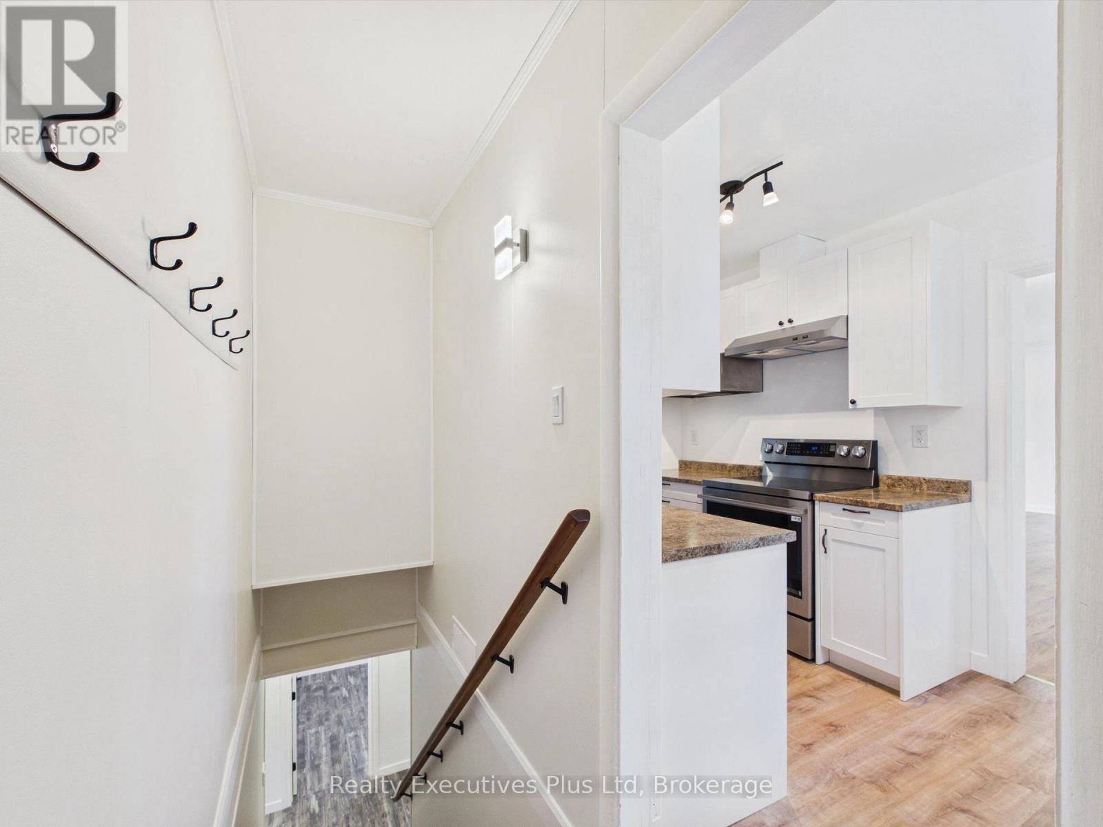 29 Queen Street Property Photo 20