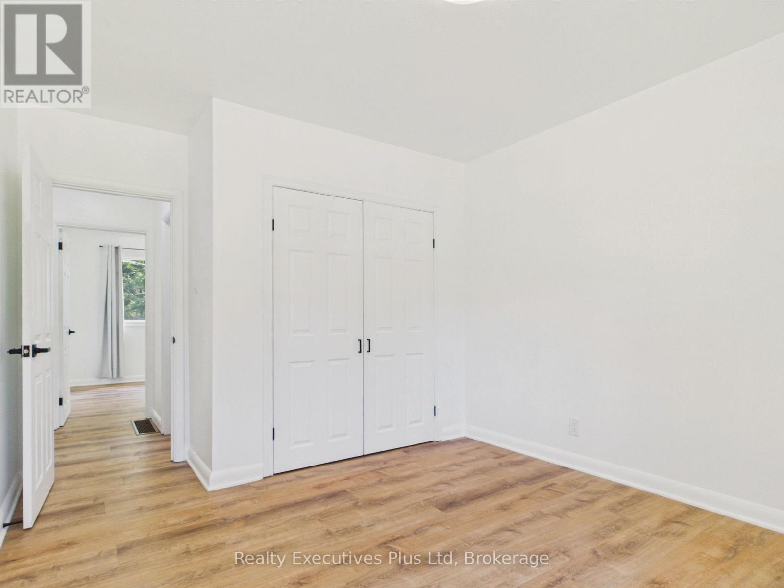 29 Queen Street Property Photo 31