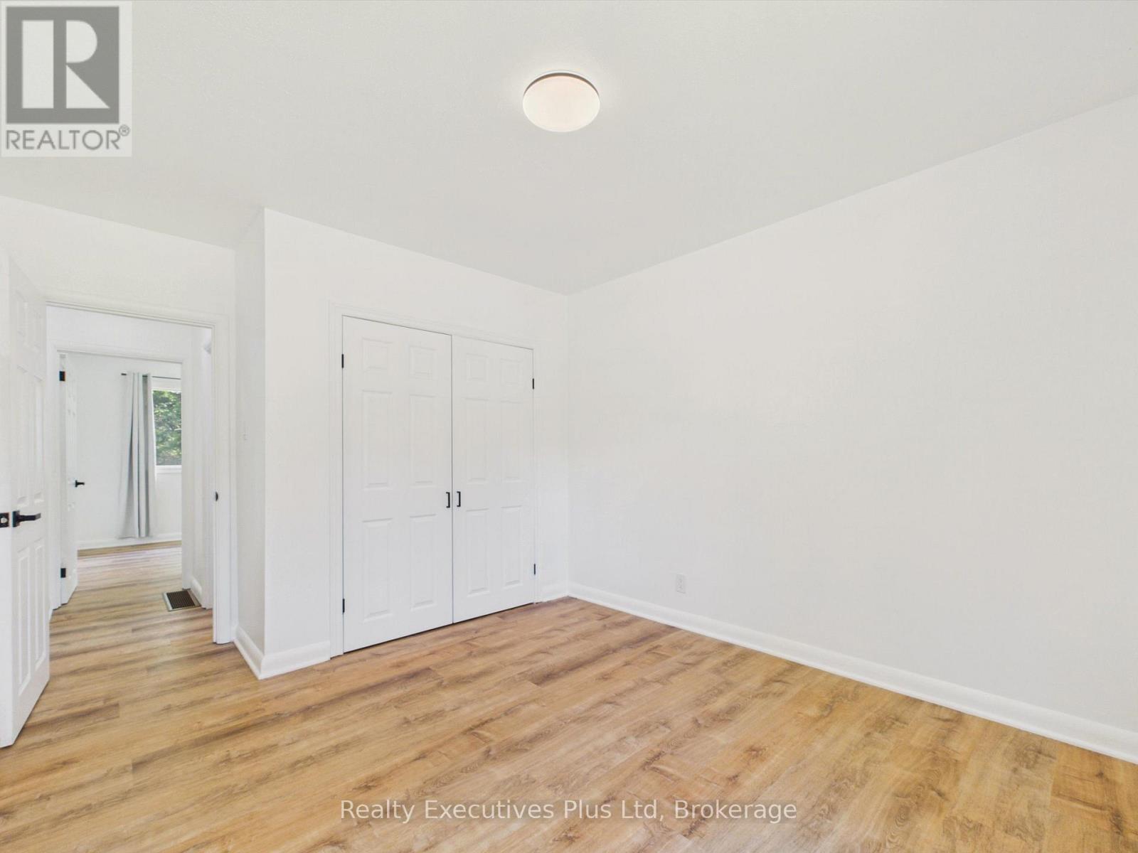 29 Queen Street Property Photo 36