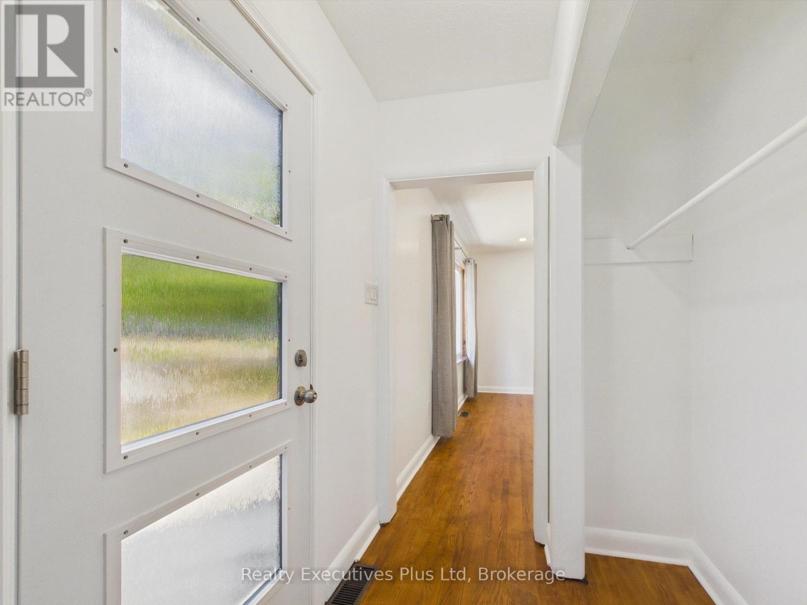 29 Queen Street Property Photo 38