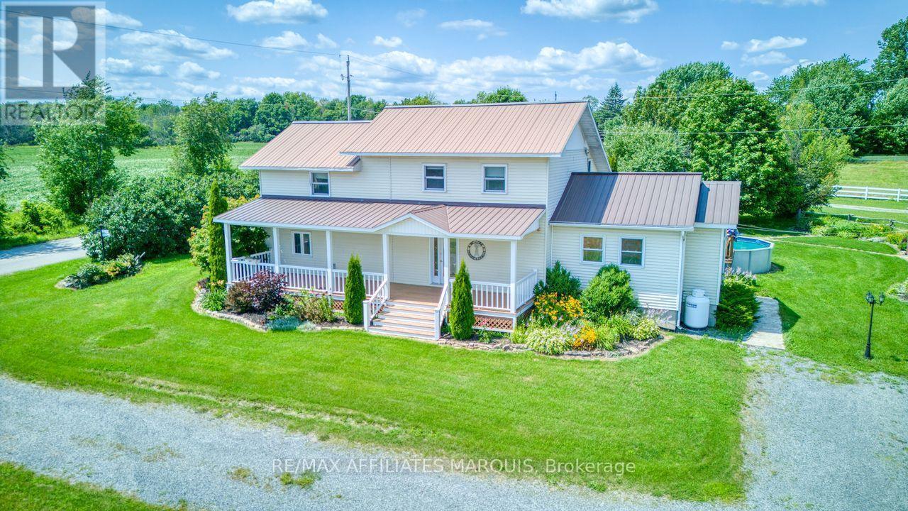 421 Summers Road Property Photo 2