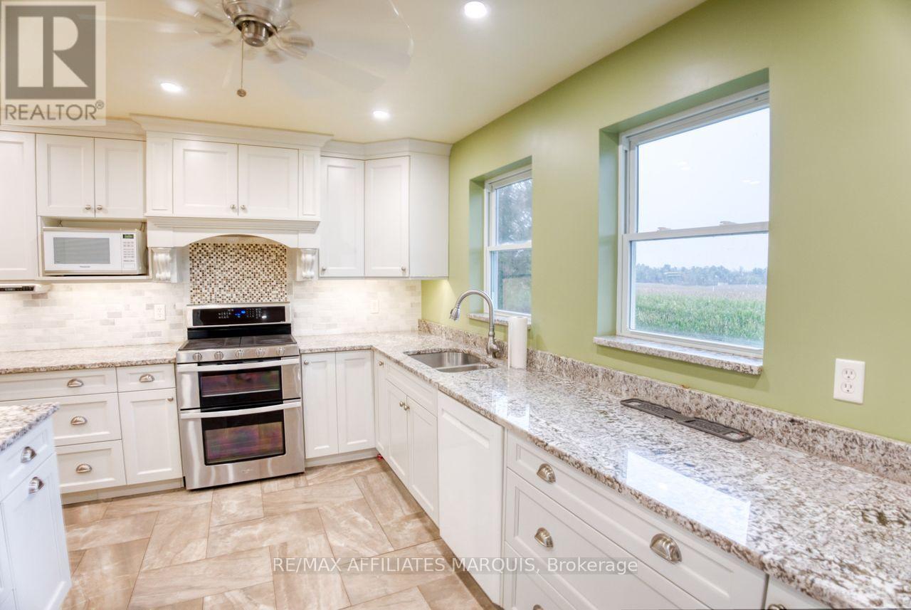 421 Summers Road Property Photo 11