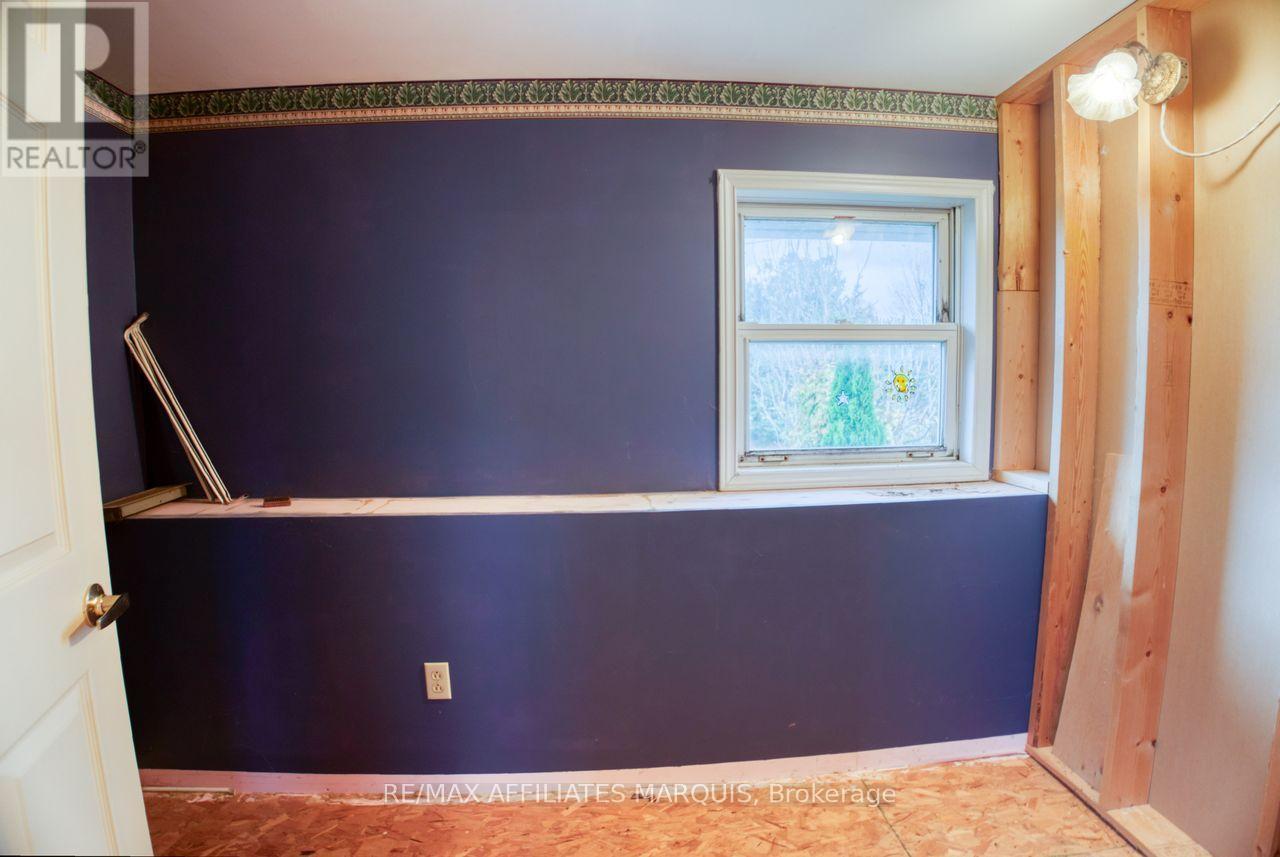 421 Summers Road Property Photo 24