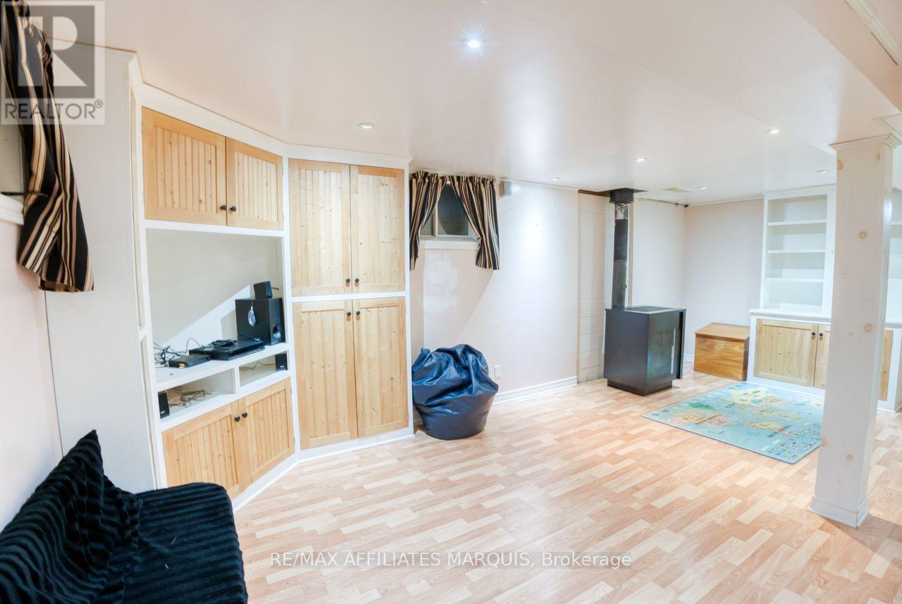 421 Summers Road Property Photo 29