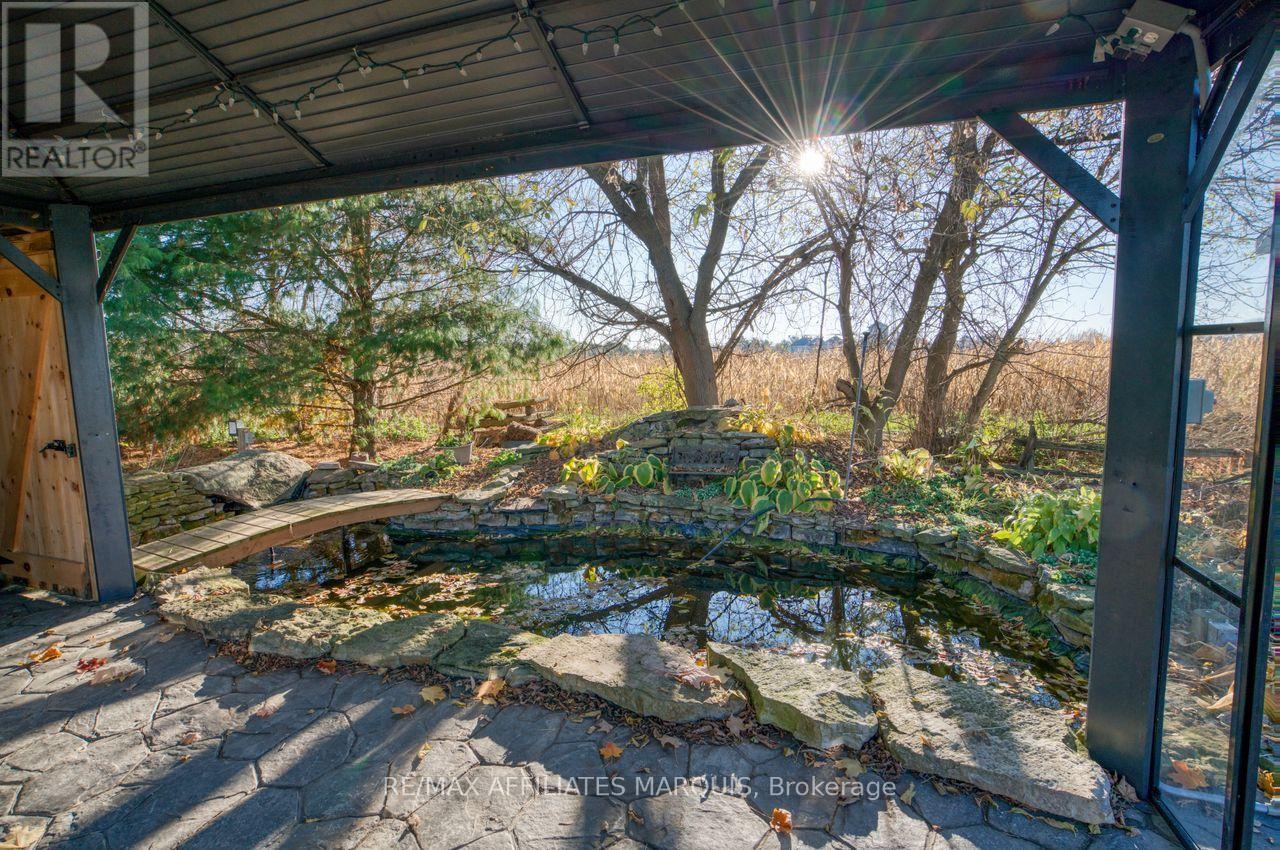 421 Summers Road Property Photo 33