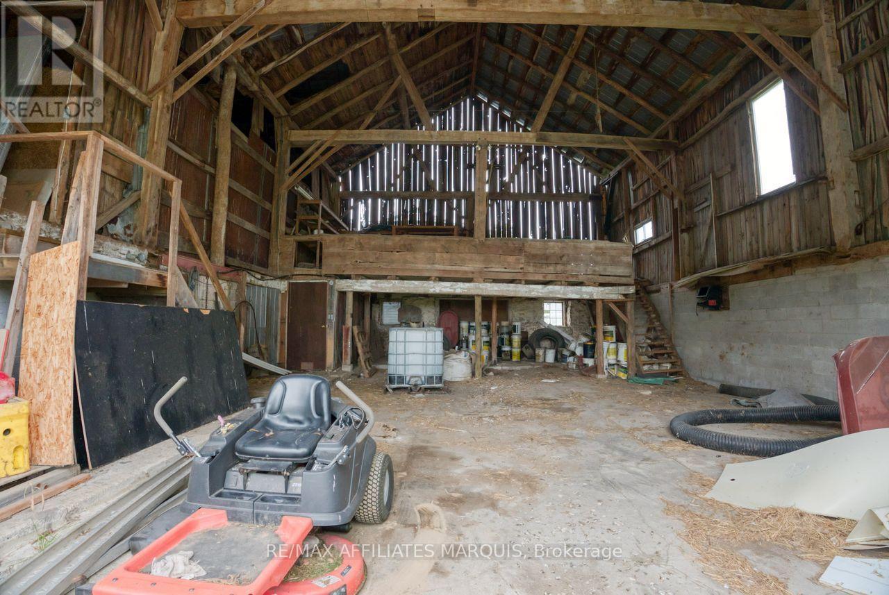 421 Summers Road Property Photo 47