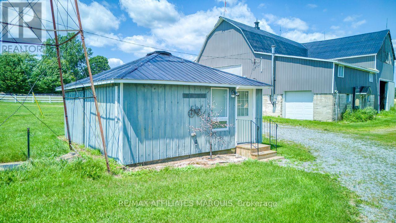 421 Summers Road Property Photo 48