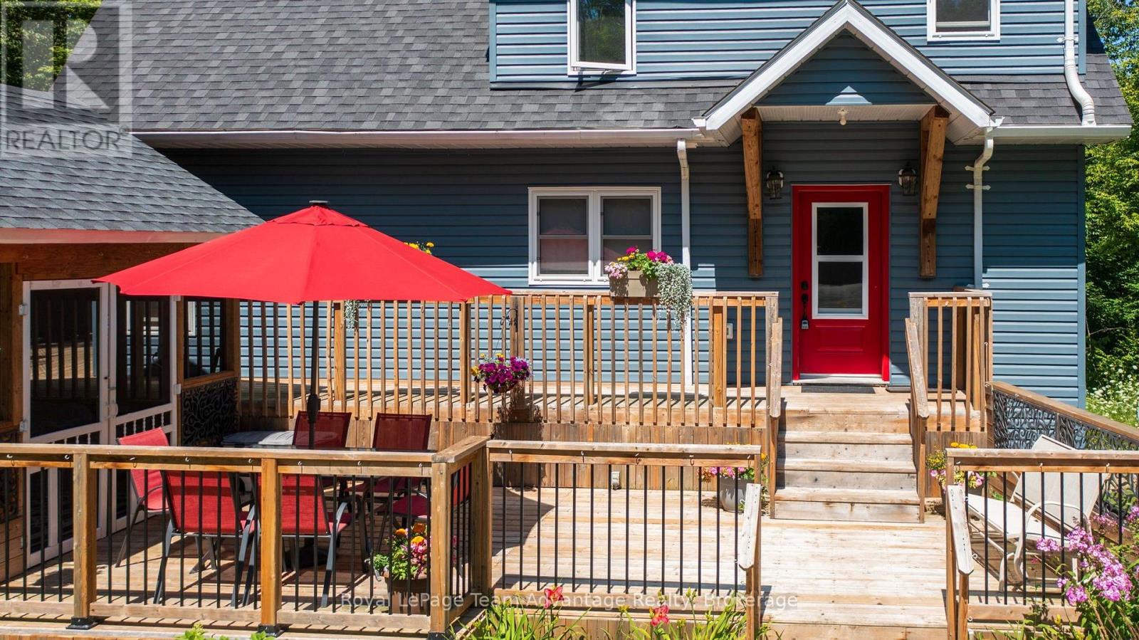 17 Hagerman Court Property Photo 6
