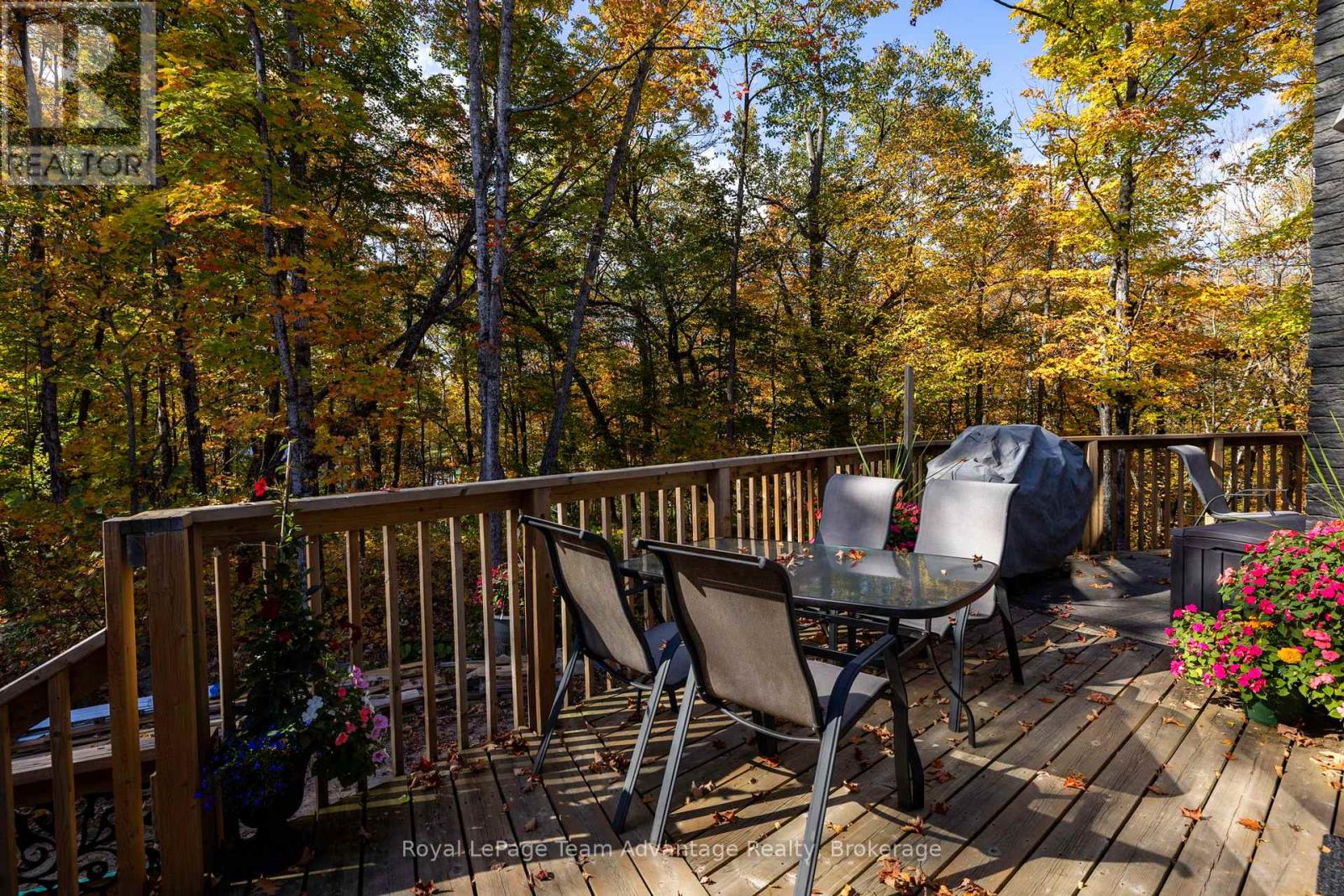 17 Hagerman Court Property Photo 10
