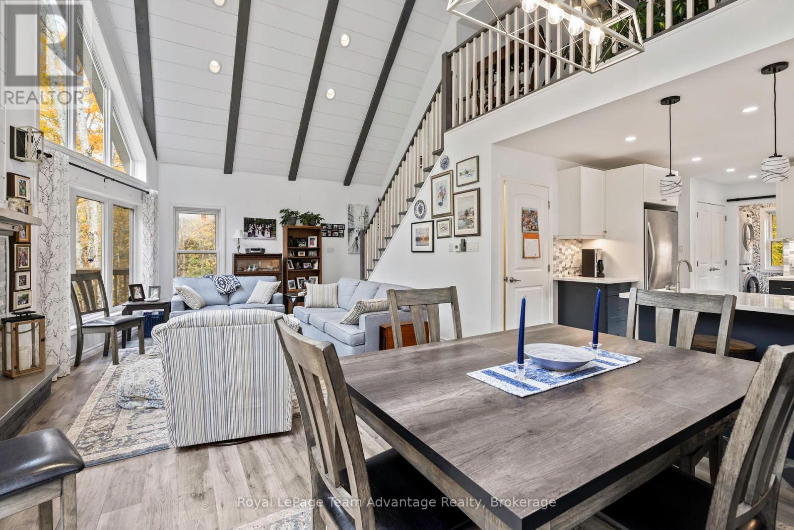 17 Hagerman Court Property Photo 13