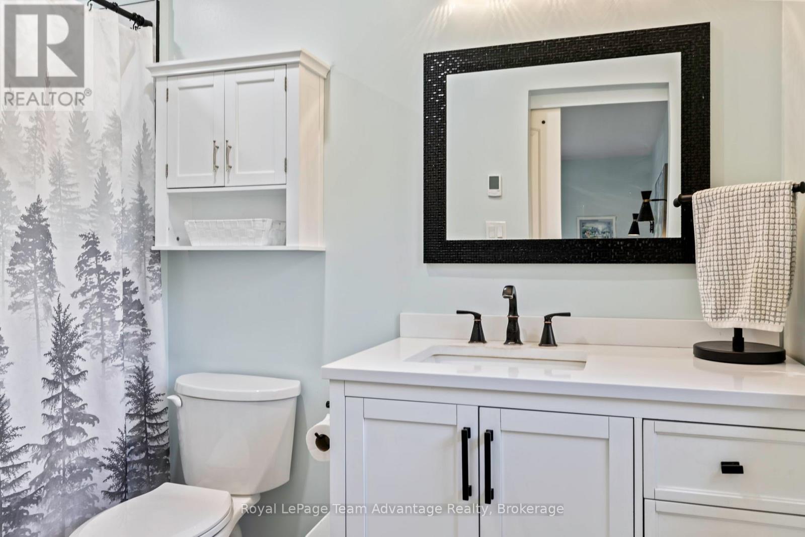17 Hagerman Court Property Photo 20